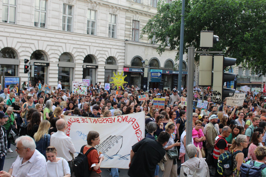 Demo Wien (copyright Jugendrat)